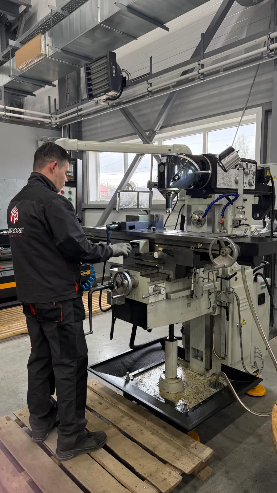 Фрезерный станок Stalex MUF150 Servo